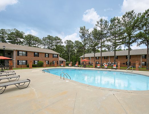 Reserve at Whiskey creek with exterior pool